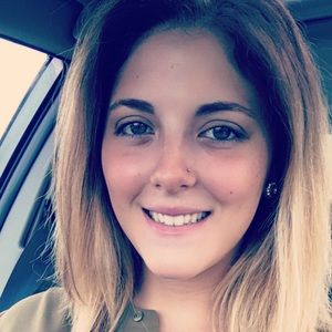 Meet your Posher, Nikia